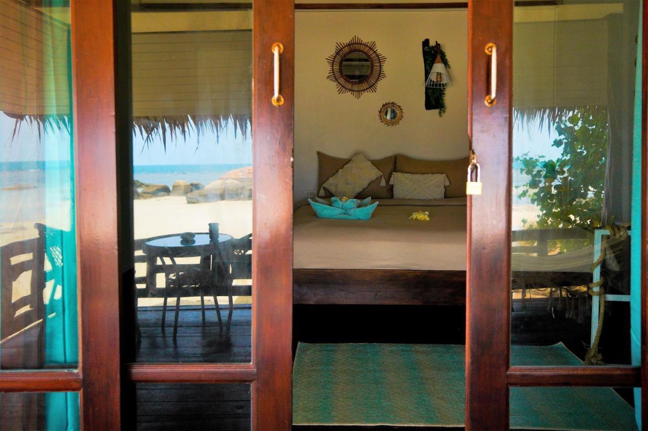 Ocean Vibes Hotel Thongsala Exterior photo